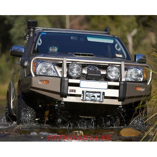 ARB Commercial Bull Bars Toyota Hi-Lux / Vigo (Diesel, Manual), from 05″ (with fenders)